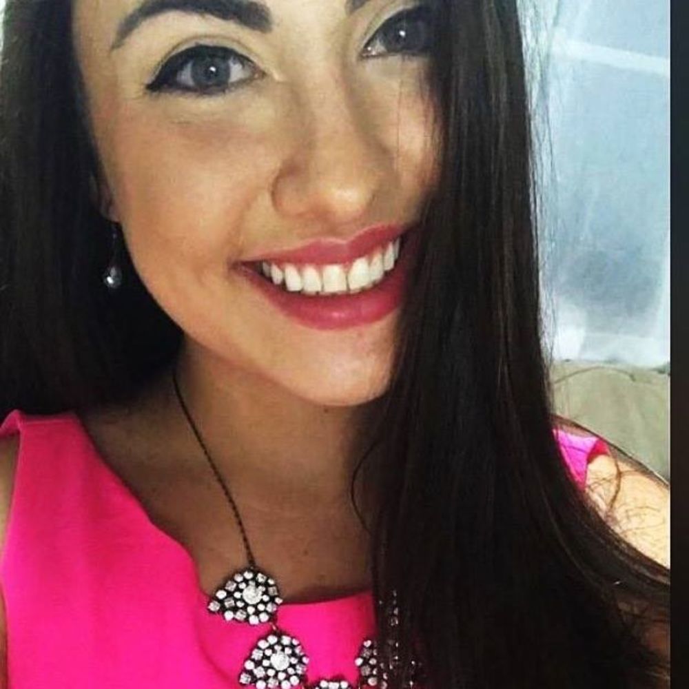 Meet your Posher, Nicole